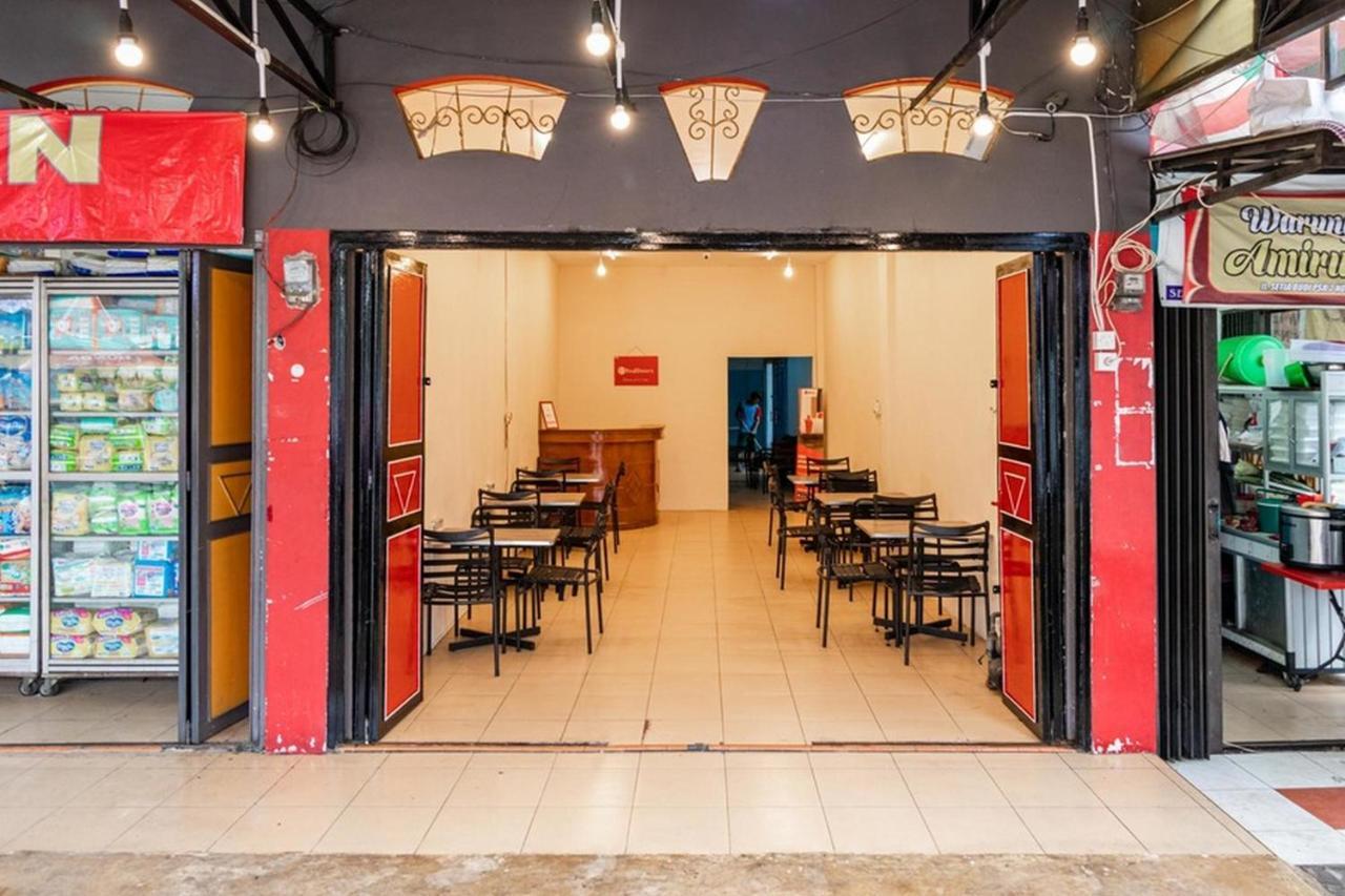 Reddoorz Syariah @ Jalan Setiabudi Medan 3 Exterior foto