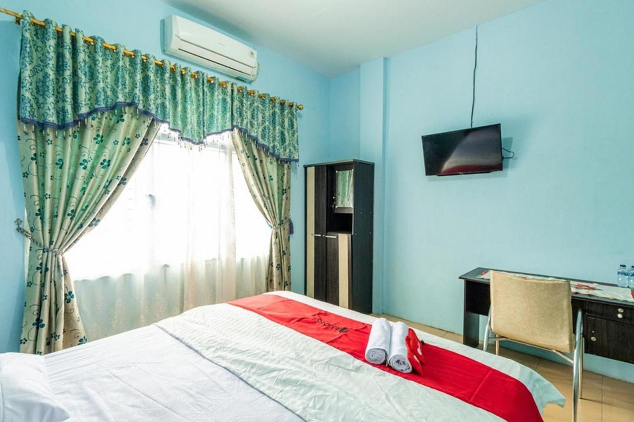 Reddoorz Syariah @ Jalan Setiabudi Medan 3 Exterior foto